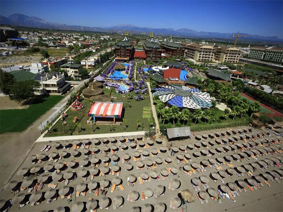 SIAMELEGANCE_SHABAVIZPARVAZ (10).jpg